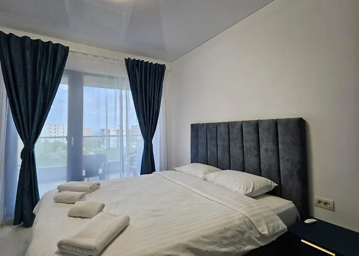 Evergreen * Năvodari